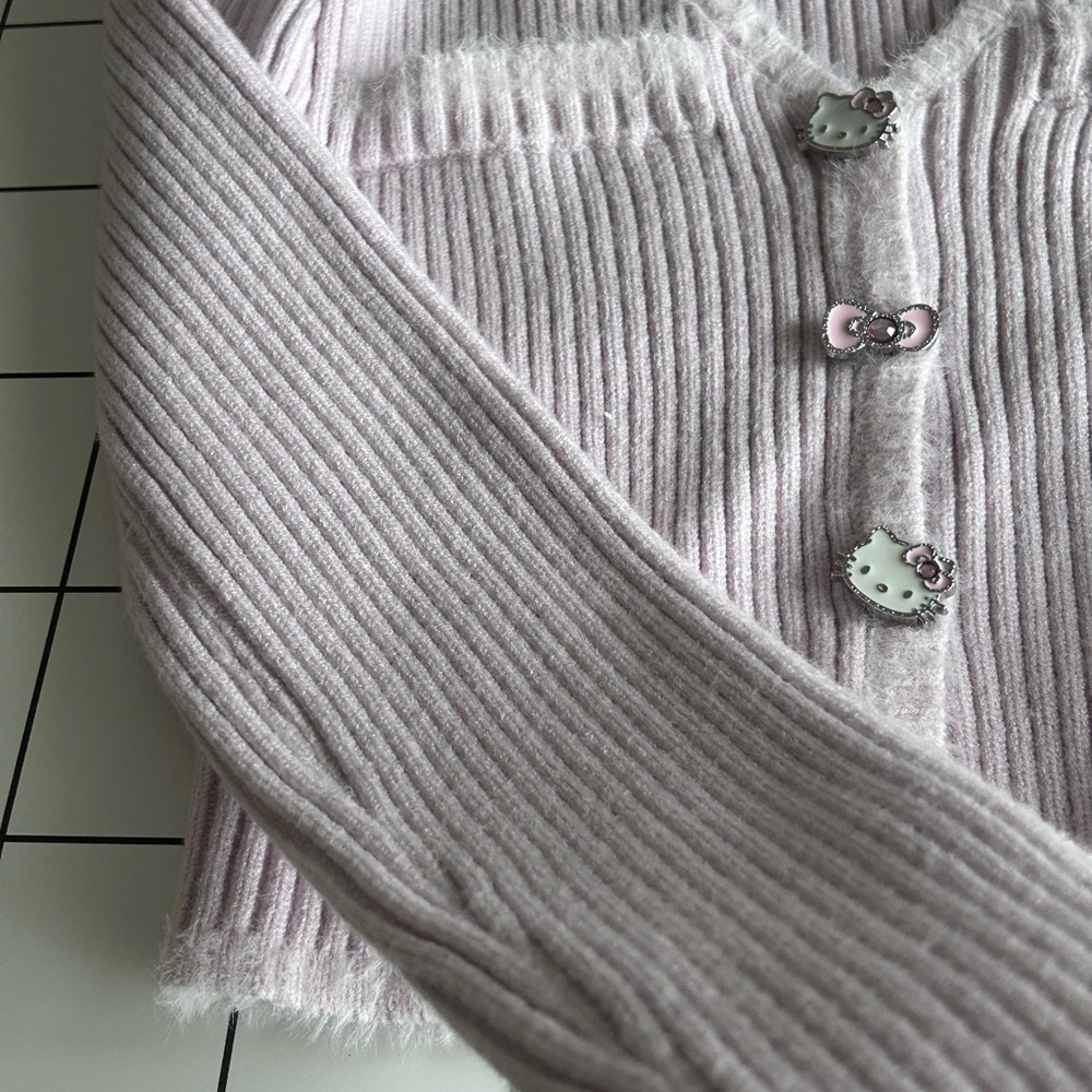 Hello Kitty Light Pink Ribbed Cardigan - Picture 3 of 5